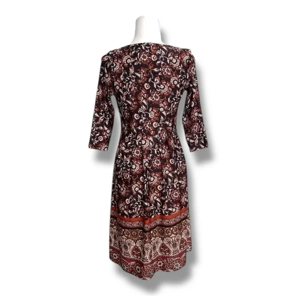 Shelby & Palmer Burgundy Floral Fit & Flare Midi Dress 3/4 Sleeve Women’s Small - Picture 3 of 9